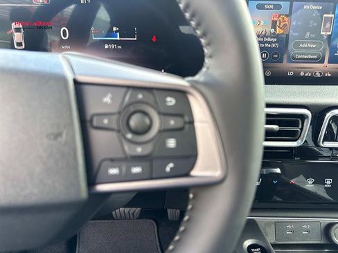 Used 2026 Nissan Sentra SV w/ SV Convenience Package FWD image 22