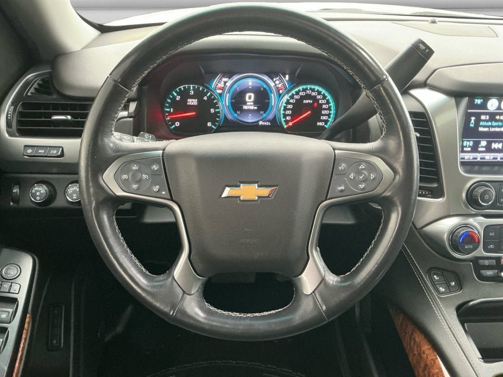 Used 2020 Chevrolet Tahoe Premier w/ Premier 6.2L Value Package AWD/4WD image 12