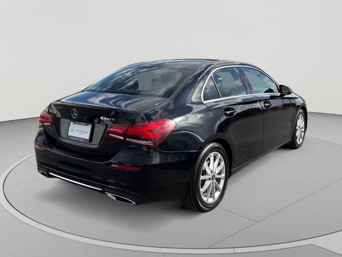 Used 2019 Mercedes-Benz A 220 4MATIC image 5