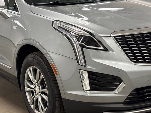 Certified 2023 Cadillac XT5 Premium Luxury image 4