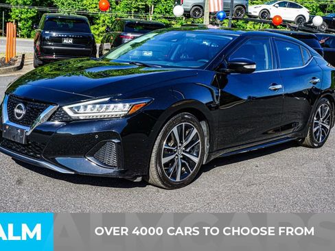 Used 2023 Nissan Maxima SL FWD image 3