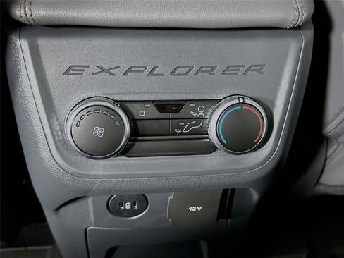 New 2026 Ford Explorer Active w/ Active Comfort Package image 26