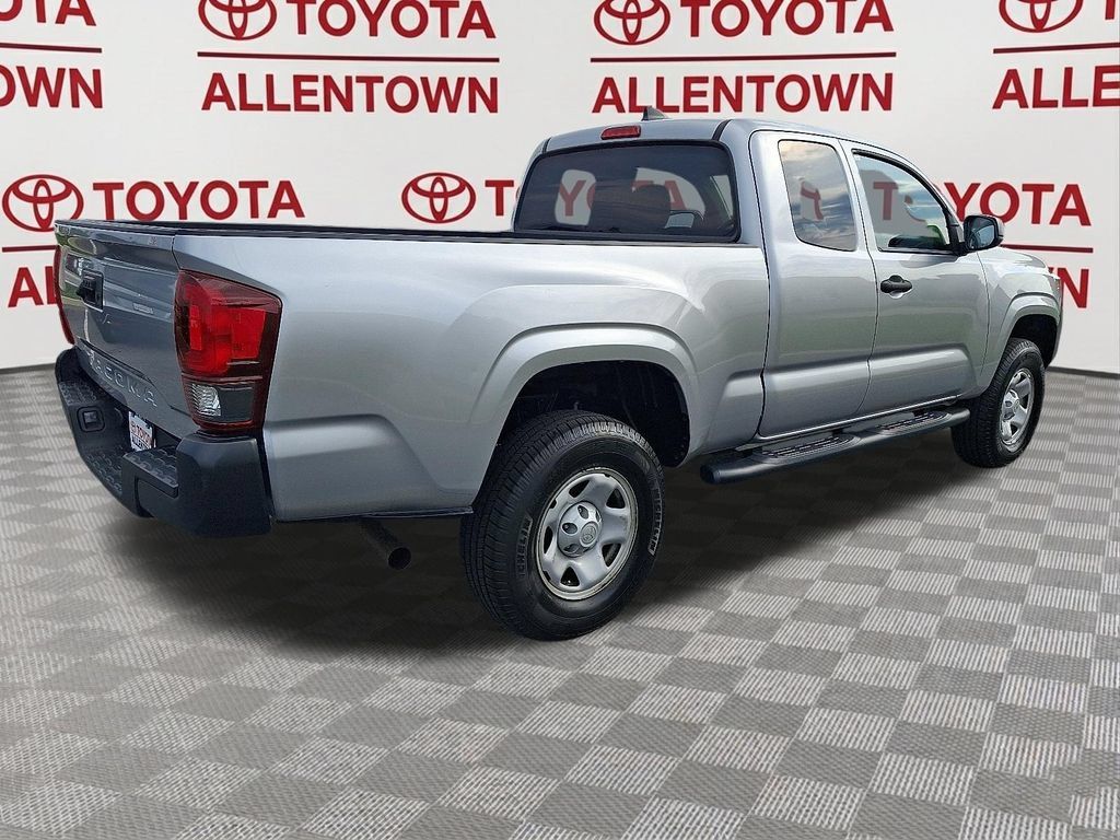 Used 2022 Toyota Tacoma SR RWD image 7