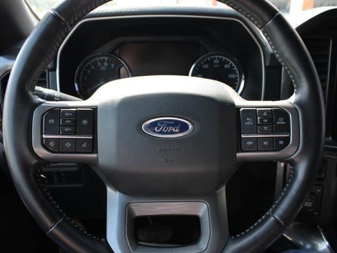 Used 2022 Ford F150 XLT w/ Equipment Group 302A High AWD/4WD image 18