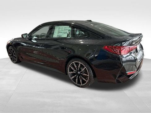 New 2026 BMW i4 xDrive40i w/ M Sport Package AWD/4WD image 4