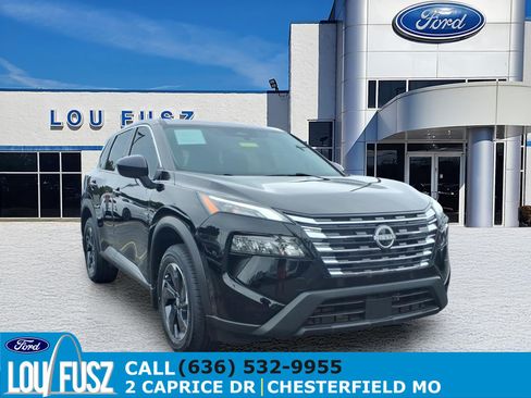 Used 2024 Nissan Rogue SV FWD image 1