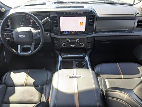 Used 2024 Ford F450 Platinum w/ FX4 Off-Road Package image 16