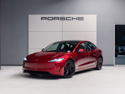 Used 2024 Tesla Model 3 Performance AWD/4WD image 1