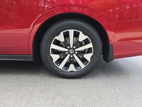 New 2026 Honda Odyssey EX-L image 36