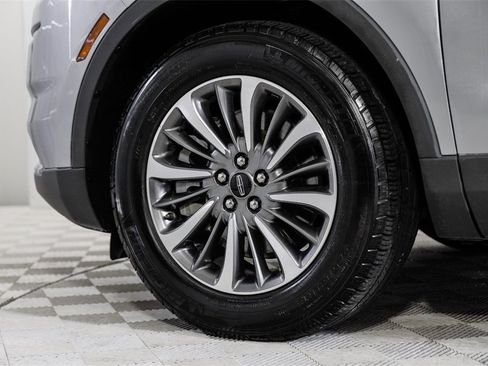 Used 2023 Lincoln Nautilus Reserve image 58