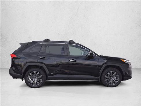 Used 2023 Toyota RAV4 Limited AWD/4WD image 8