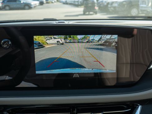 New 2026 Buick Envista Avenir image 17