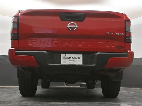 Used 2022 Nissan Frontier SV image 19