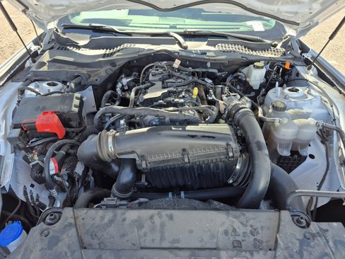 Used 2024 Ford Mustang Coupe RWD image 21
