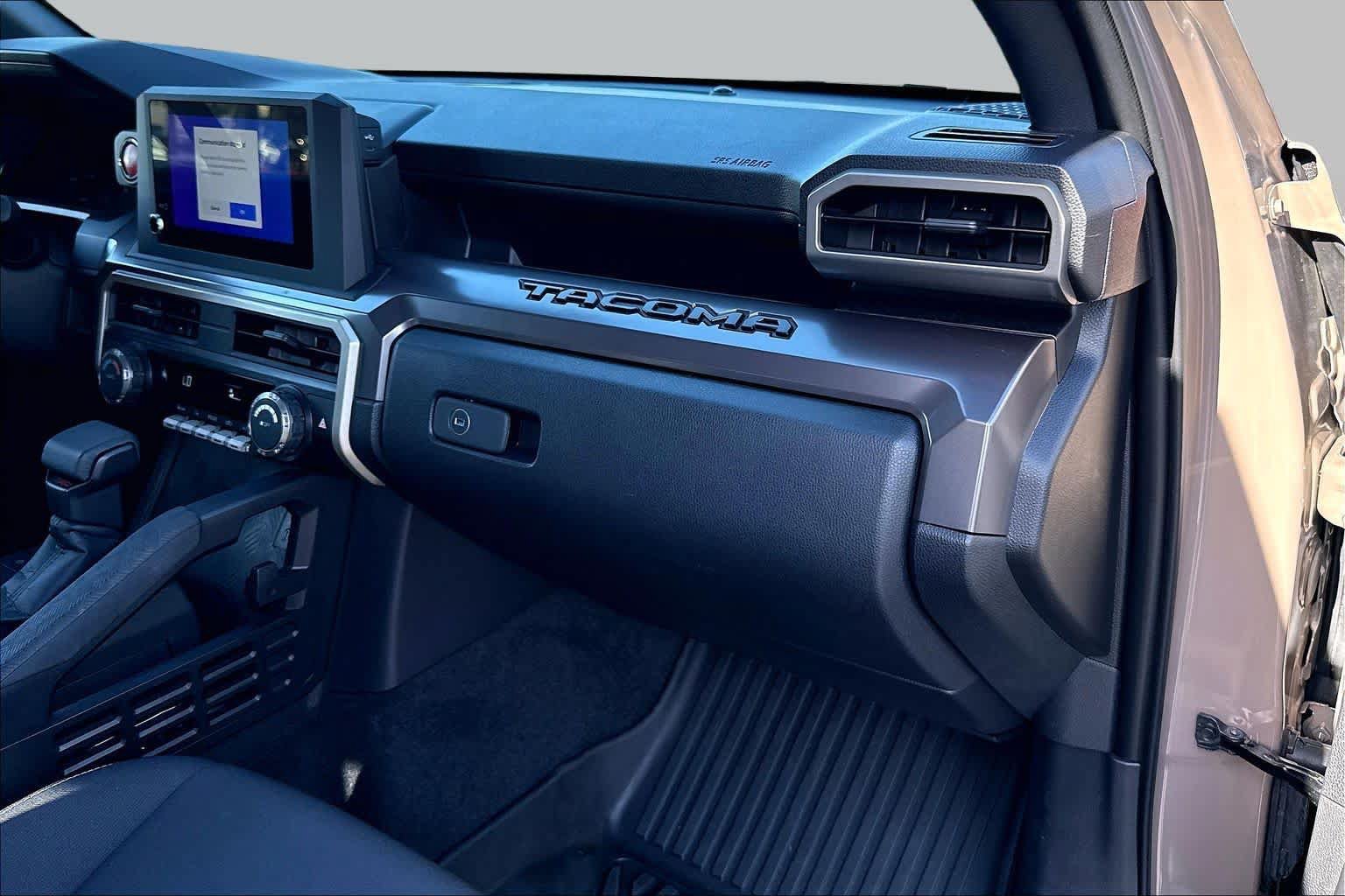 Certified 2026 Toyota Tacoma TRD Off-Road AWD/4WD image 17