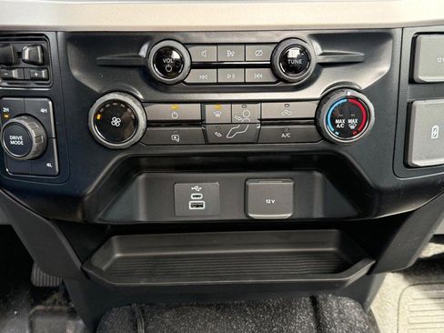 Certified 2024 Ford F550 4x4 Regular Cab Super Duty image 20