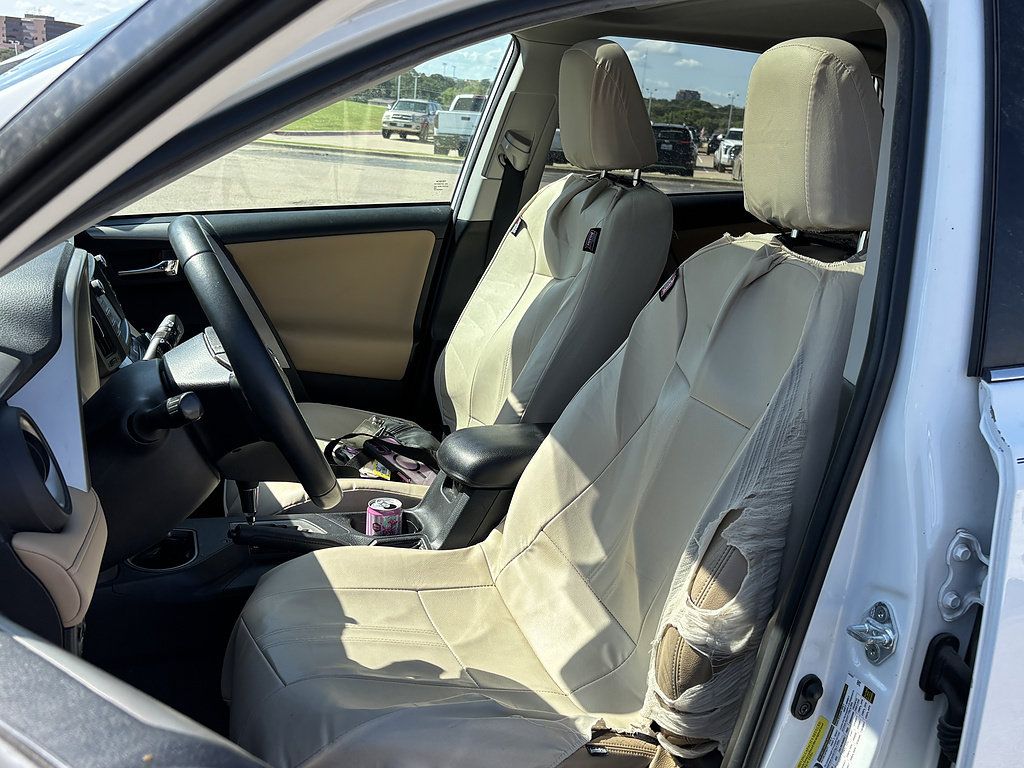 Used 2017 Toyota RAV4 XLE FWD image 7