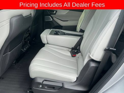 Certified 2025 Acura MDX SH-AWD w/ Technology Package image 20
