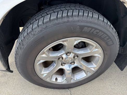 Used 2015 RAM 1500 Laramie w/ Convenience Group image 2