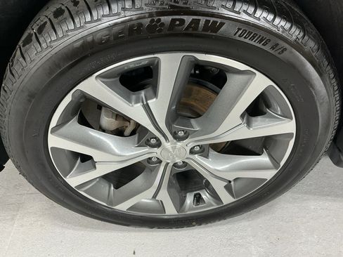 Certified 2022 Hyundai Palisade Limited AWD/4WD image 5