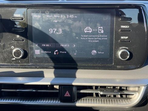 Used 2023 Kia K5 LXS image 13