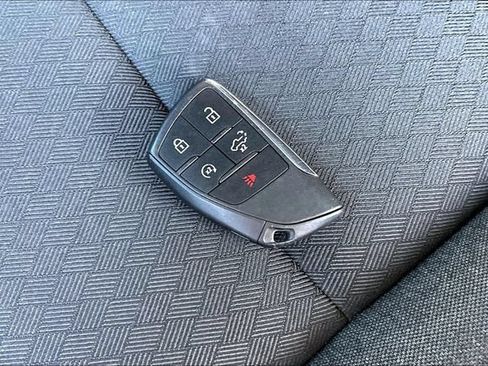 Used 2025 GMC Sierra 1500 Elevation AWD/4WD image 11