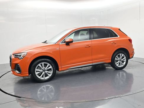Used 2023 Audi Q3 2.0T Premium AWD/4WD image 4