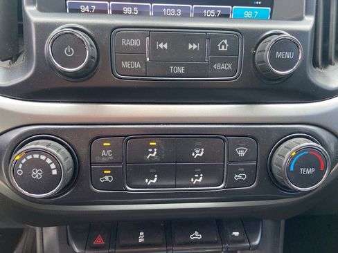 Used 2016 Chevrolet Colorado LT AWD/4WD image 21
