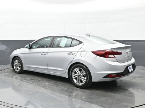 Used 2019 Hyundai Elantra SEL image 6