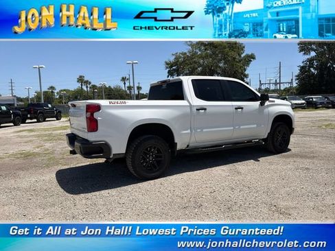 Used 2024 Chevrolet Silverado 1500 Custom Trail Boss AWD/4WD image 7