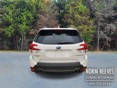 Certified 2021 Subaru Forester Premium w/ Popular Package #1 image 18