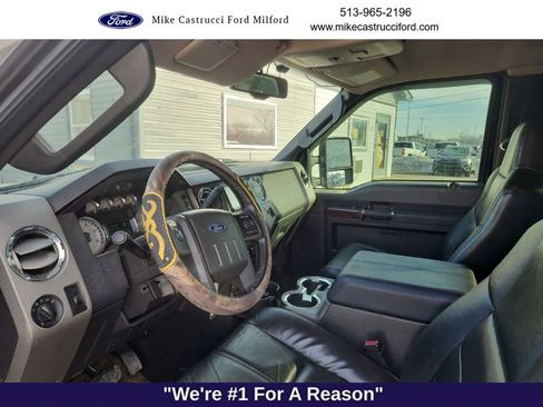 Used 2010 Ford F350 Lariat image 8