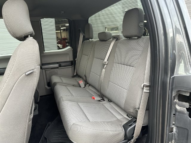 Used 2018 Ford F150 XLT AWD/4WD image 31