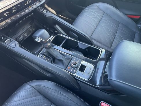 Used 2024 Kia Telluride EX X-Line image 20