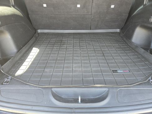 Used 2021 Jeep Grand Cherokee Limited image 31