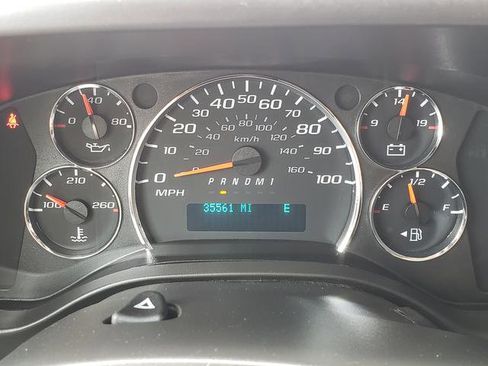 Used 2017 Chevrolet Express 2500 LS RWD image 24
