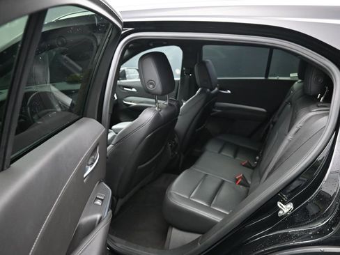 Used 2023 Cadillac XT4 Premium Luxury AWD/4WD image 33