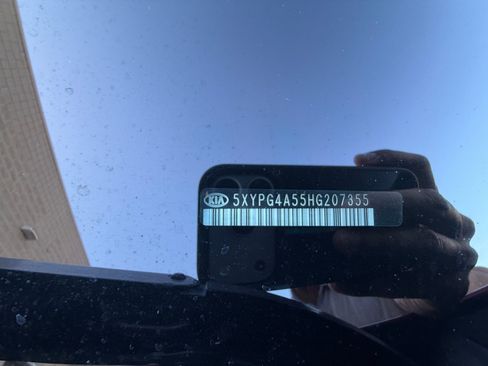Used 2017 Kia Sorento LX FWD image 25