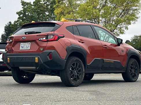 Used 2025 Subaru Crosstrek 2.5i Wilderness w/ Wilderness Package AWD/4WD image 4