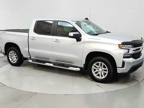 Used 2020 Chevrolet Silverado 1500 LT w/ All-Star Edition image 8