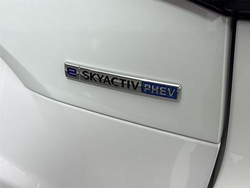 Used 2025 MAZDA CX-70 Plug-In Hybrid w/ Premium Pkg AWD/4WD image 15