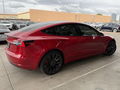 Used 2022 Tesla Model 3 Performance image 4