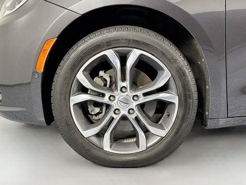 Used 2022 Chrysler Pacifica Pinnacle image 34