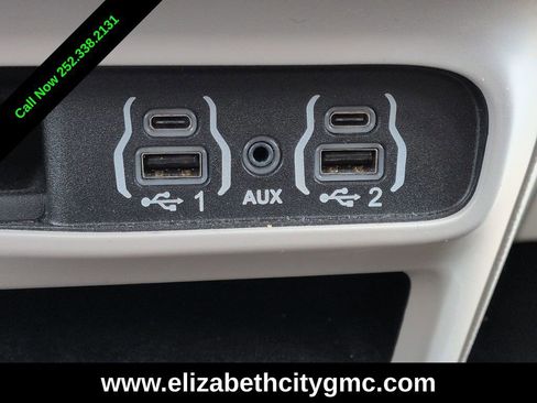 Used 2024 Chrysler Voyager LX FWD image 31