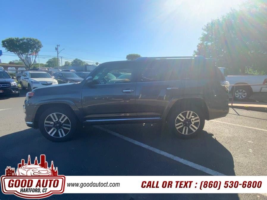 Used 2016 Toyota 4Runner Limited AWD/4WD image 8