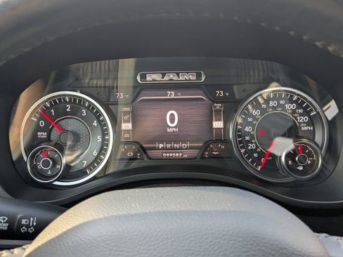 Used 2020 RAM 1500 Big Horn AWD/4WD image 25