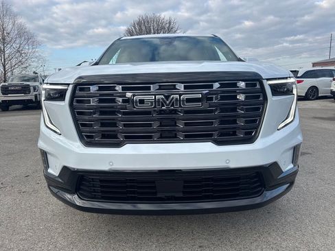 New 2026 GMC Acadia Denali Ultimate w/ LPO, Floor Liner Package image 9