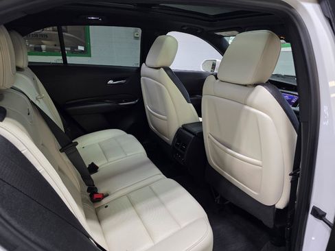 Used 2019 Cadillac XT4 Sport FWD image 23