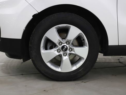 Used 2017 Kia Soul image 27