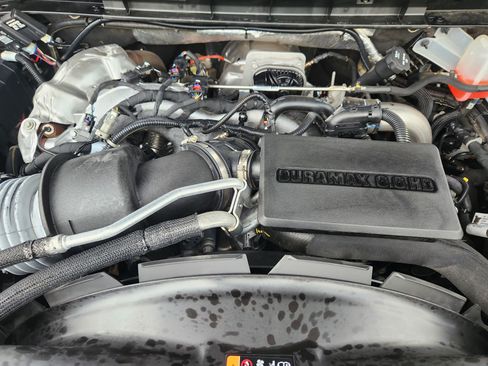 Used 2024 Chevrolet Silverado 2500 LTZ w/ LTZ Premium Package AWD/4WD image 33